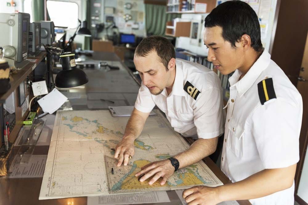 How to Write an Application Letter for Seafarers – Tips & Examples