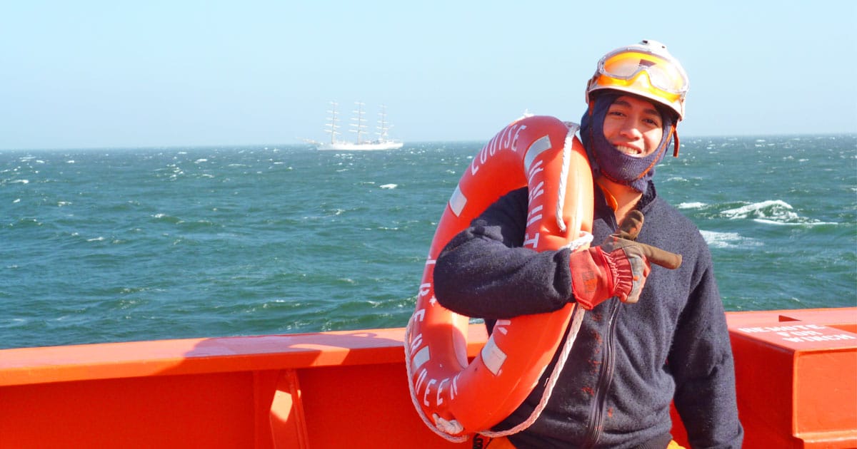24 Seafarer Tips for Job Hunting, Life On Board, Signing Off, & Vacation